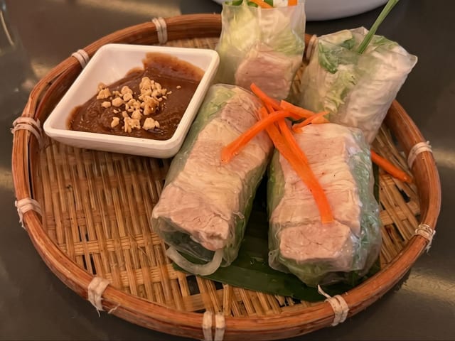 Vegetarian Summer Roll.